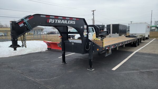 2024 PJ 102X40 Black Low-Pro Flat Deck Tandem Dual Axle 25900 GVWR
